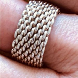 Tiffany mesh ring
